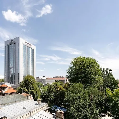 2br Gem With Breathtaking Views & Balcony Bliss