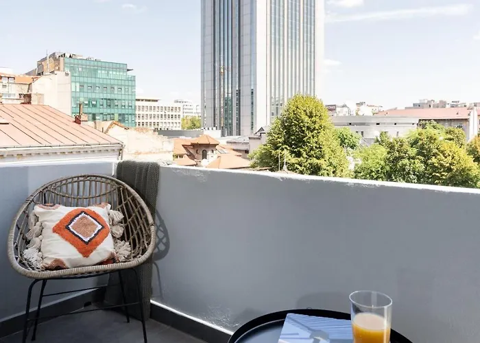 2br Gem With Breathtaking Views & Balcony Bliss