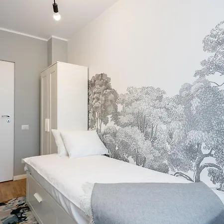 2br Gem With Breathtaking Views & Balcony Bliss * Bucharest