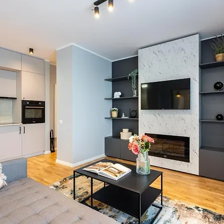 2br Gem With Breathtaking Views & Balcony Bliss * Bucharest