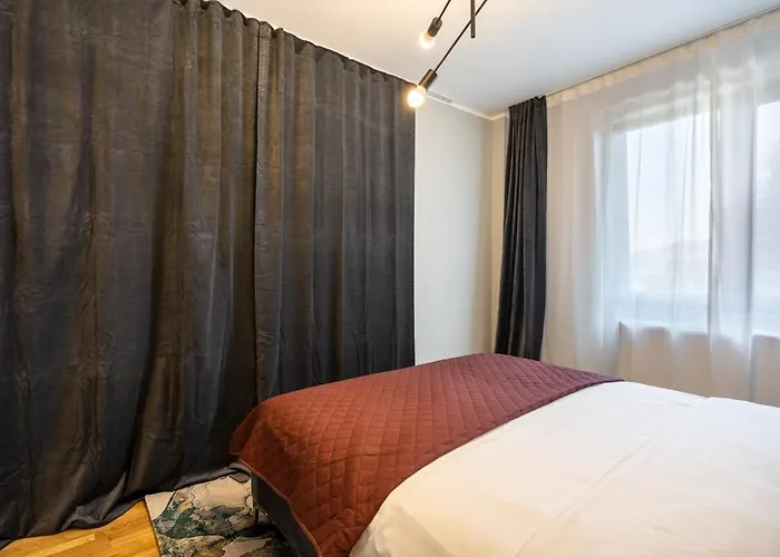 2br Gem With Breathtaking Views & Balcony Bliss